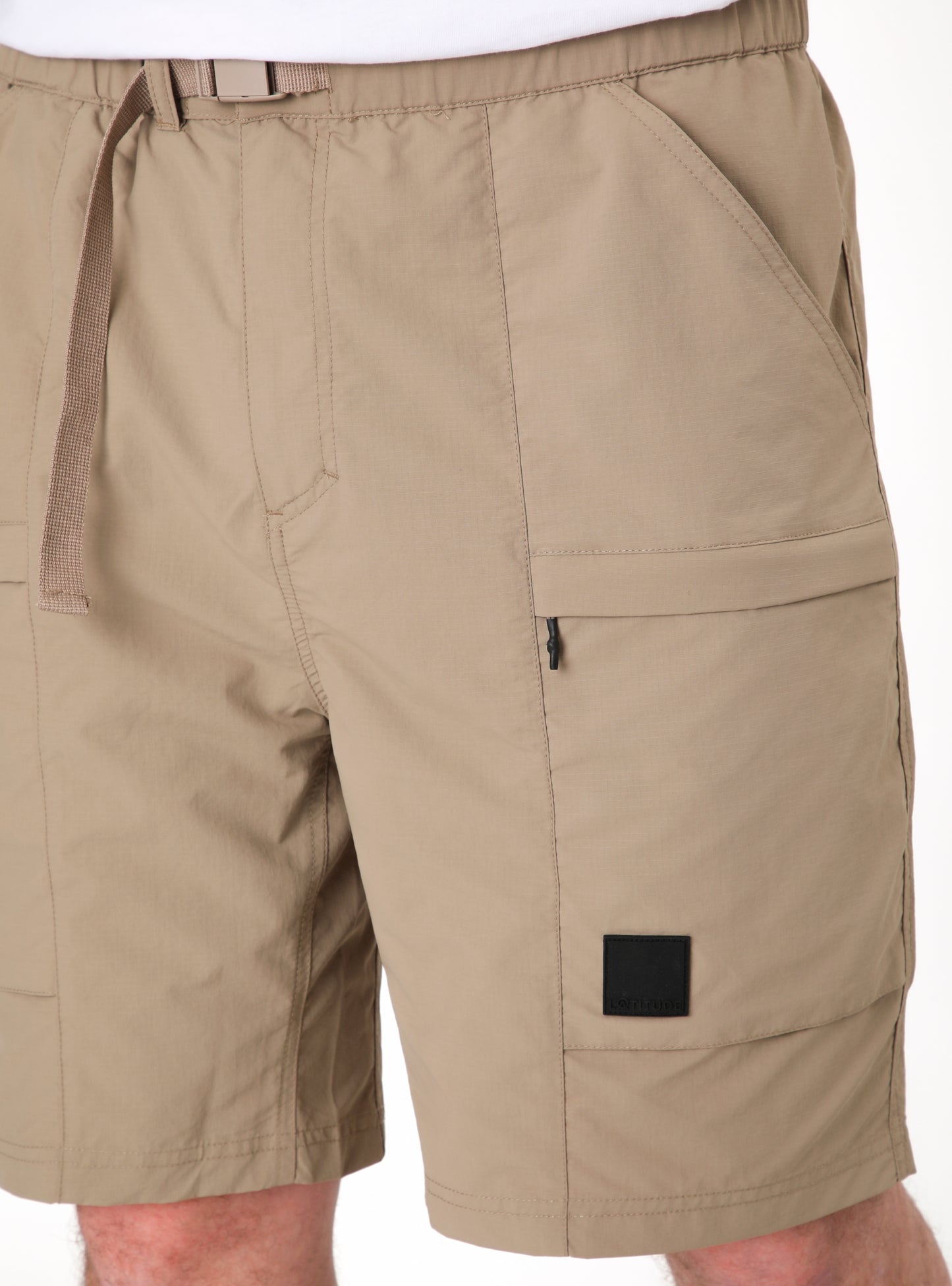 Short hombre Quillay café claro