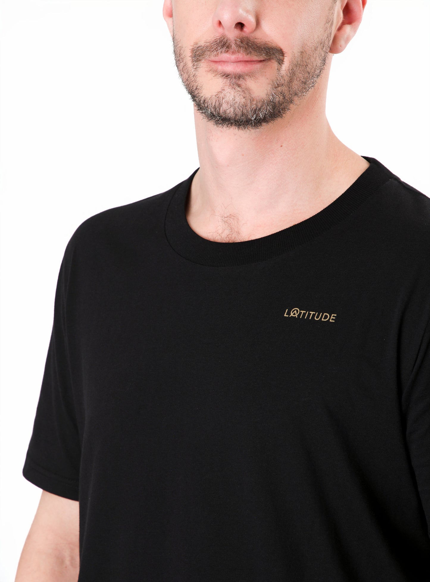 Polera hombre Raulí negra