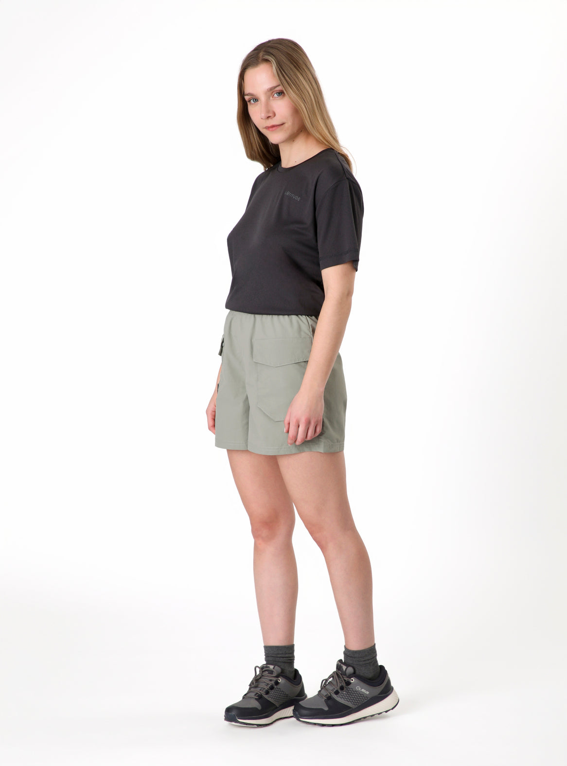 Short mujer Olivillo verde