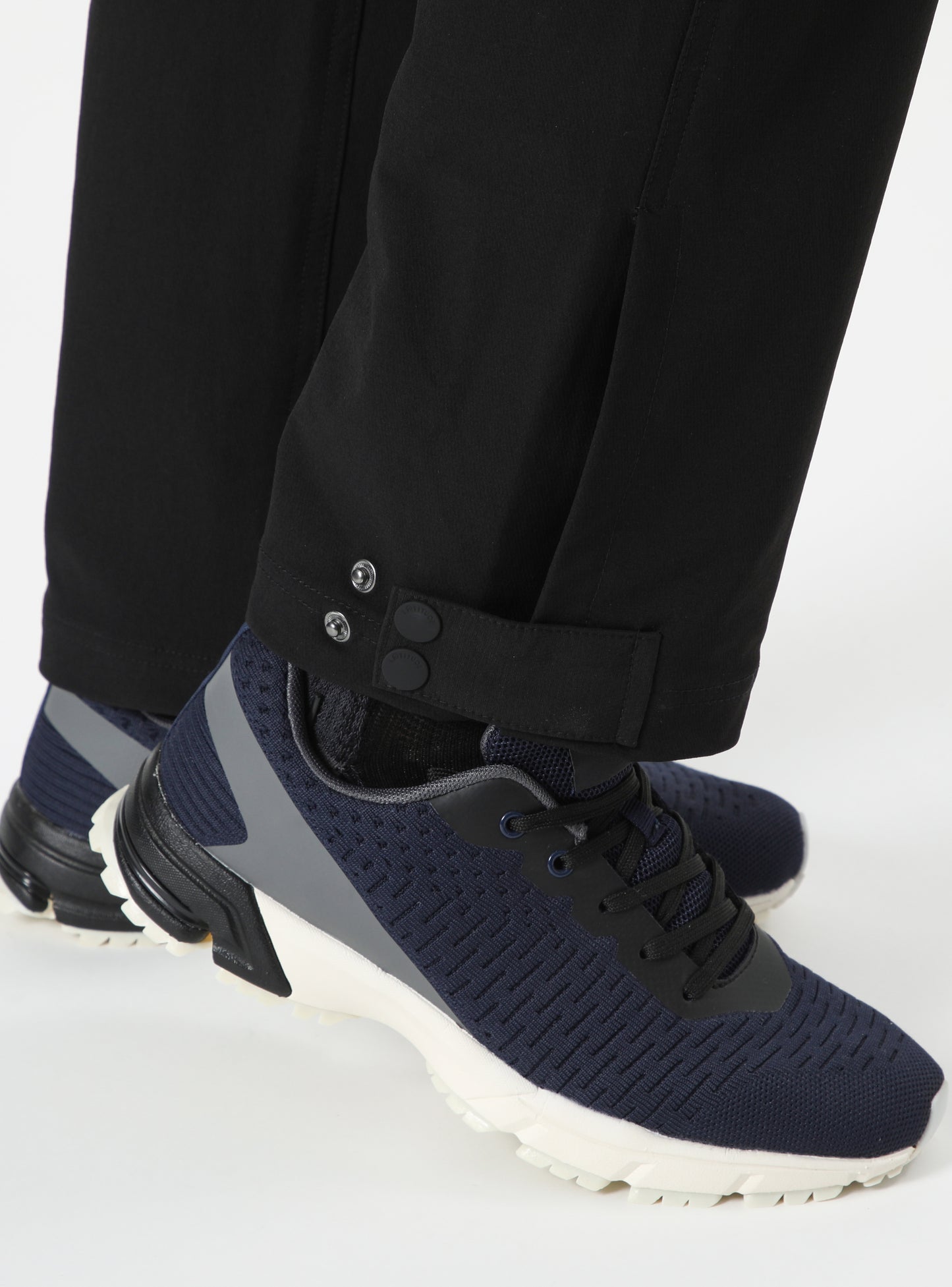 Pantalón de hombre Lacand color negro