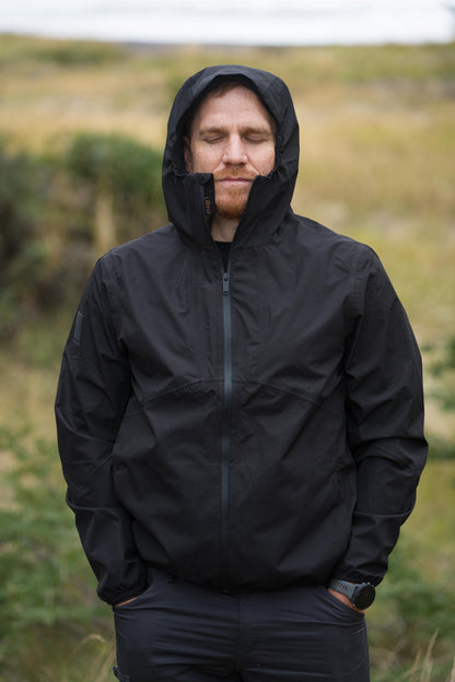 Chaqueta Impermeable Hombre Blossom Negra