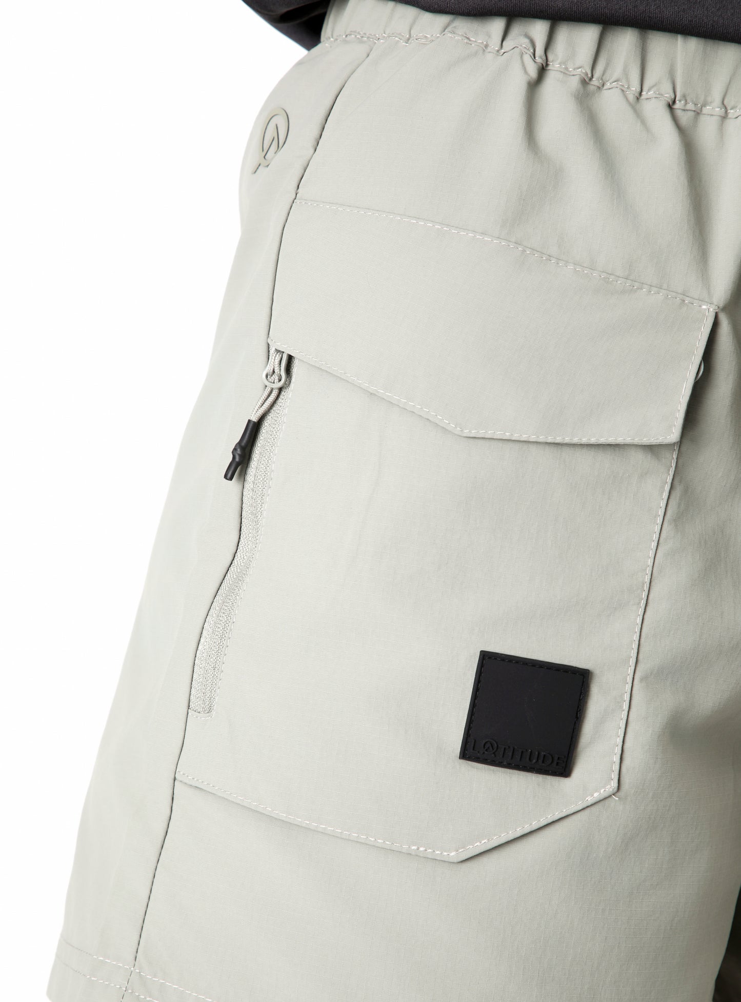 Short mujer Olivillo verde