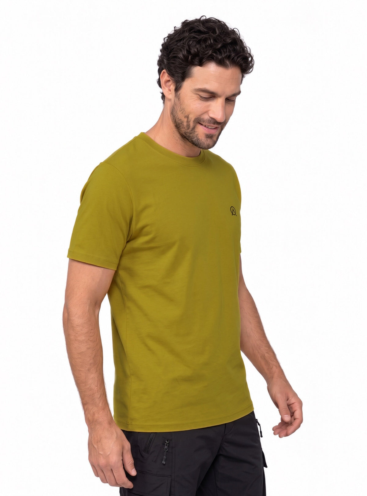 Polera hombre manga corta Futaleufú color pistacho