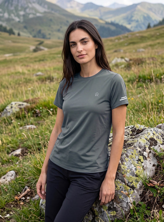 Polera manga corta mujer Fuy color gris