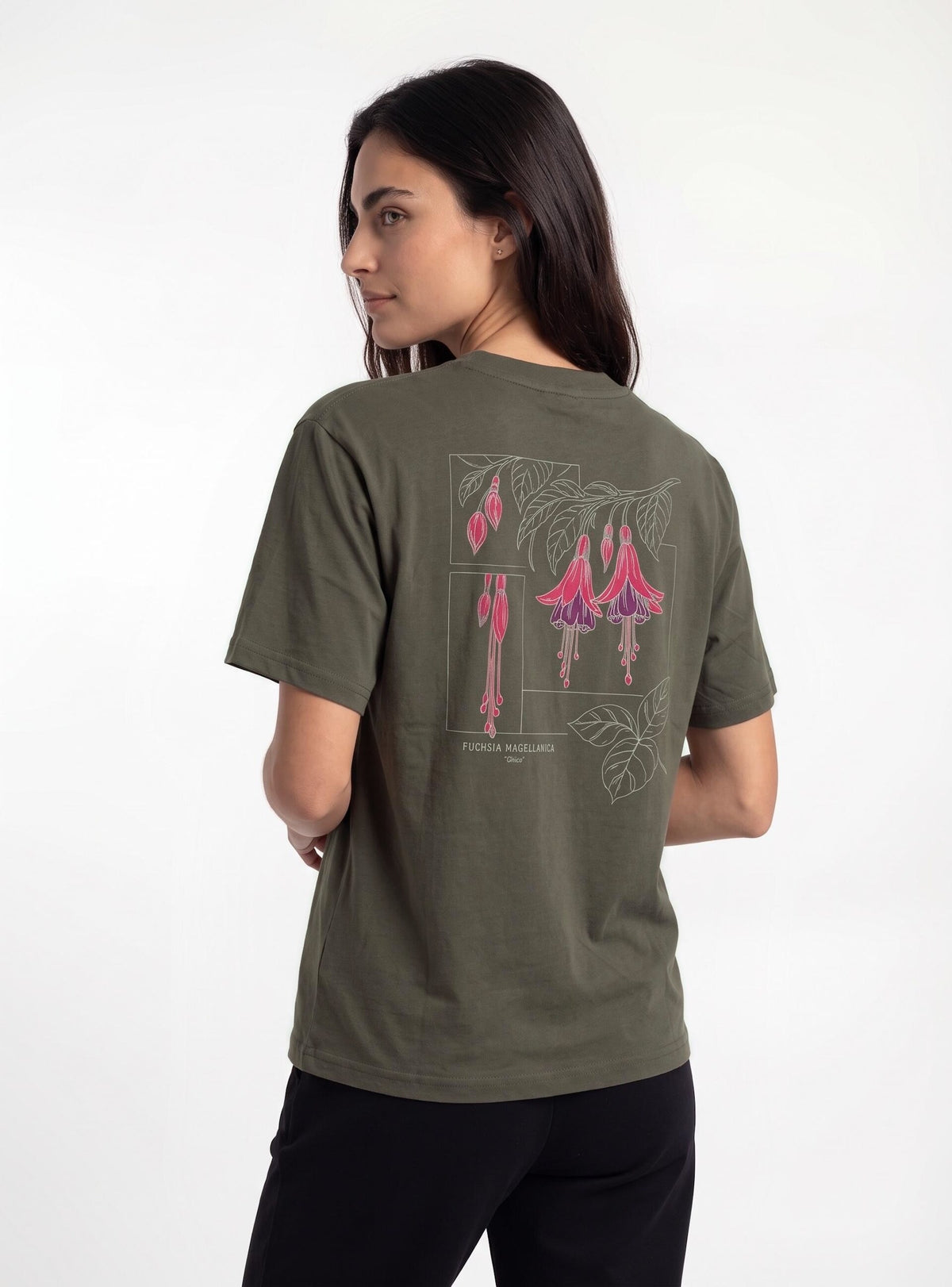 Polera mujer manga corta Chacabuco color oliva