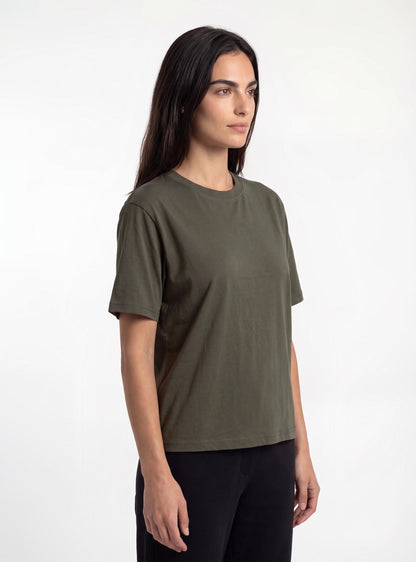 Polera mujer manga corta Chacabuco color oliva