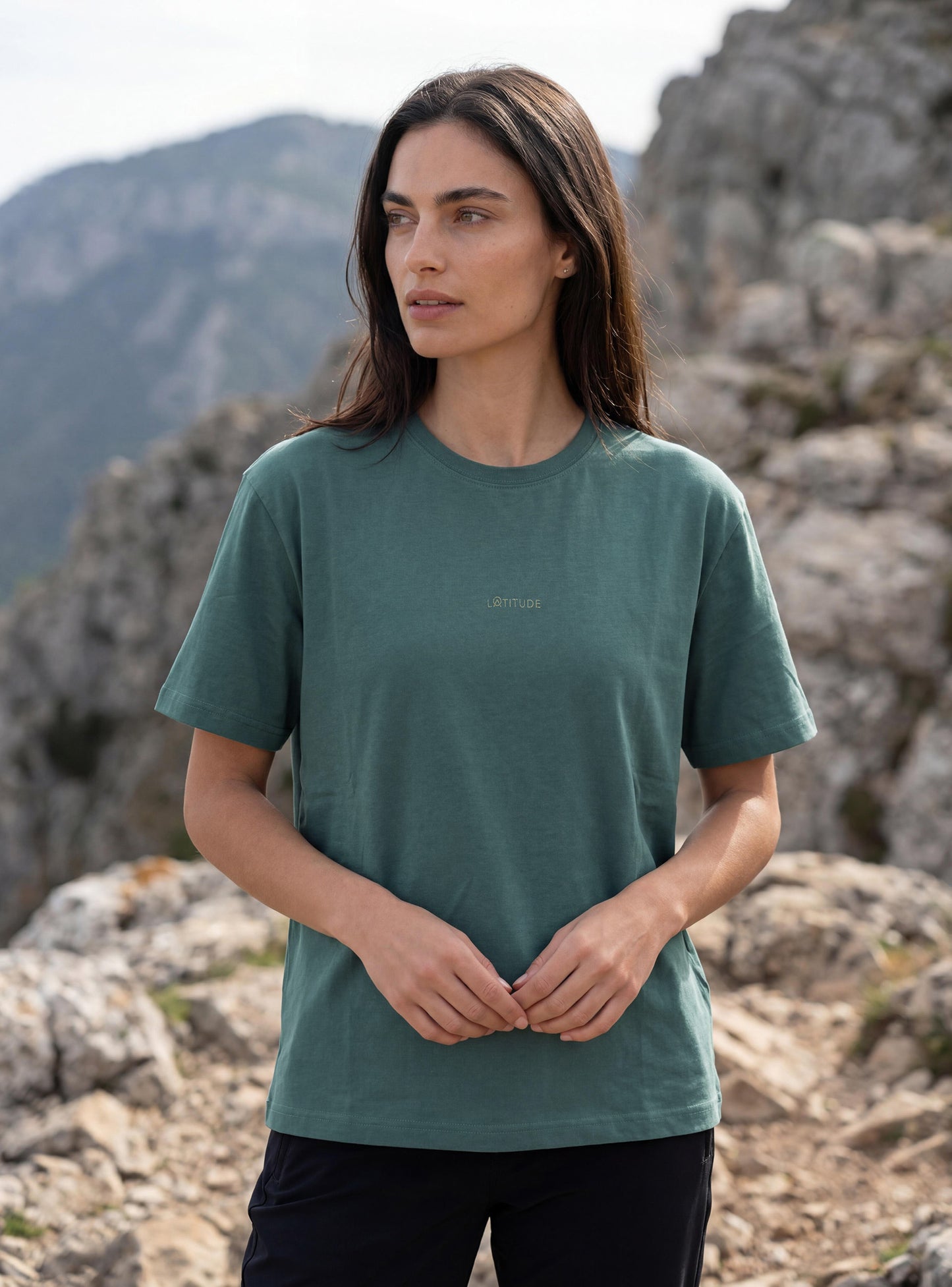 Polera manga corta de mujer color petróleo